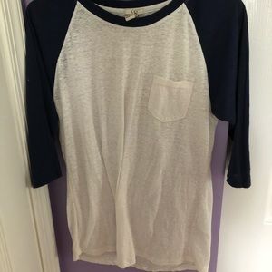 Baseball tee
